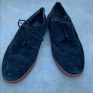 ASOS Suede Wingtips Red Soles Black US 8 UK 42